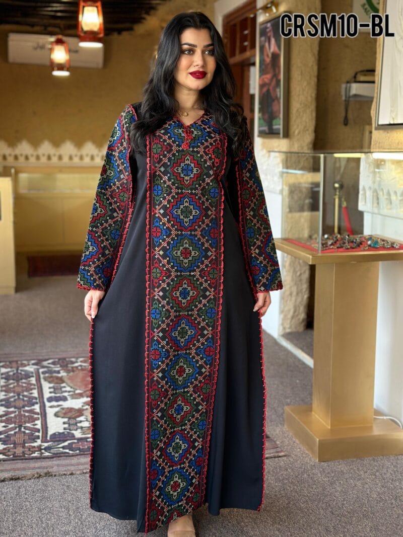 ⁦جلابيةكريب تطريز سنارة⁩ - الصورة ⁦4⁩