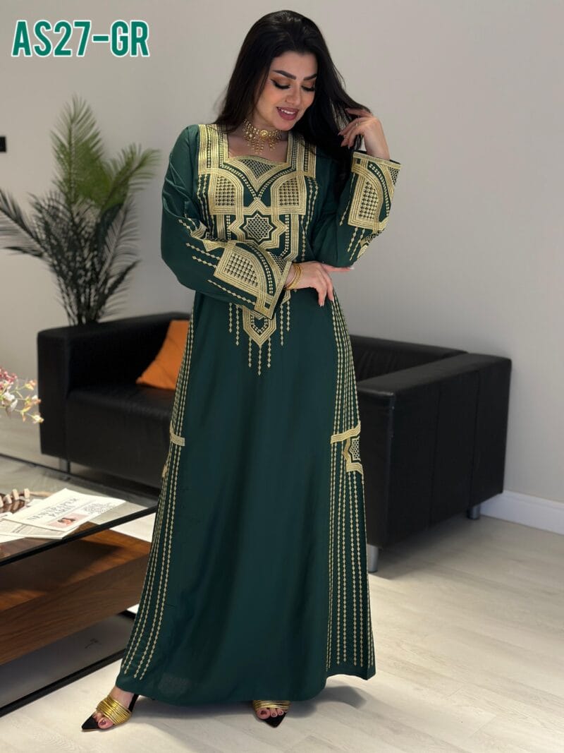 جلابية عسيري تطريز ذهبي