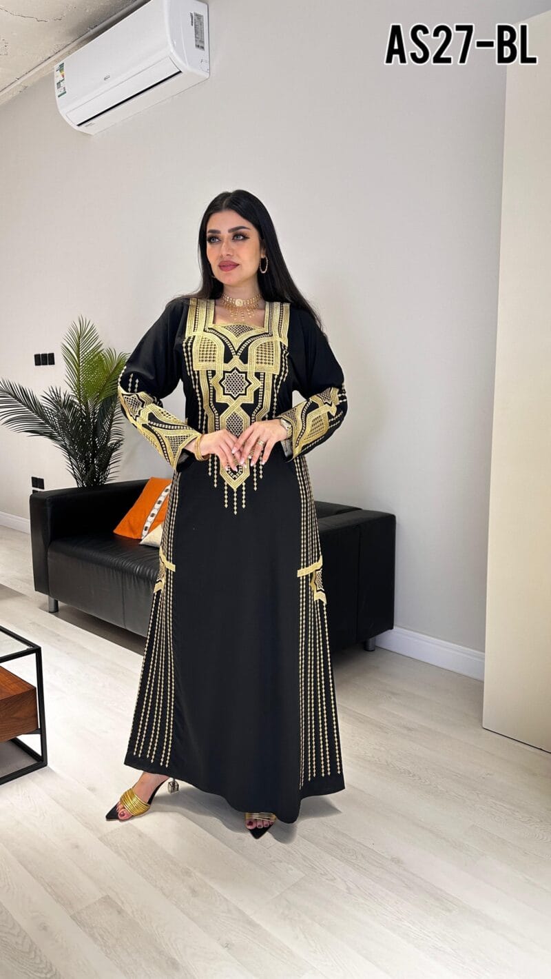 ⁦جلابية عسيري تطريز ذهبي⁩ - الصورة ⁦6⁩