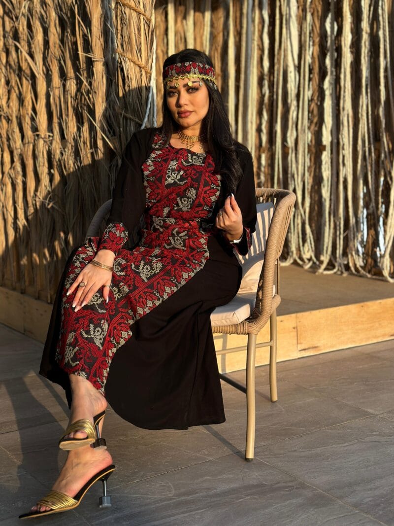 ⁦فستان حنه تطريز اردني⁩ - الصورة ⁦4⁩