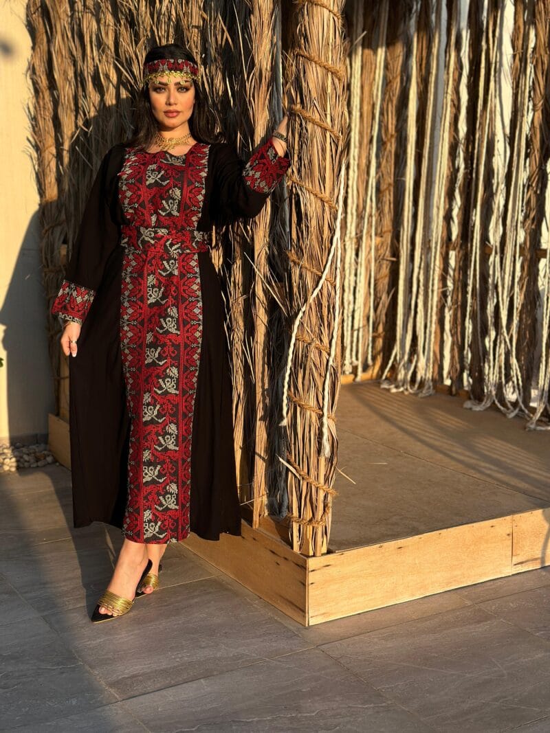 ⁦فستان حنه تطريز اردني⁩ - الصورة ⁦3⁩