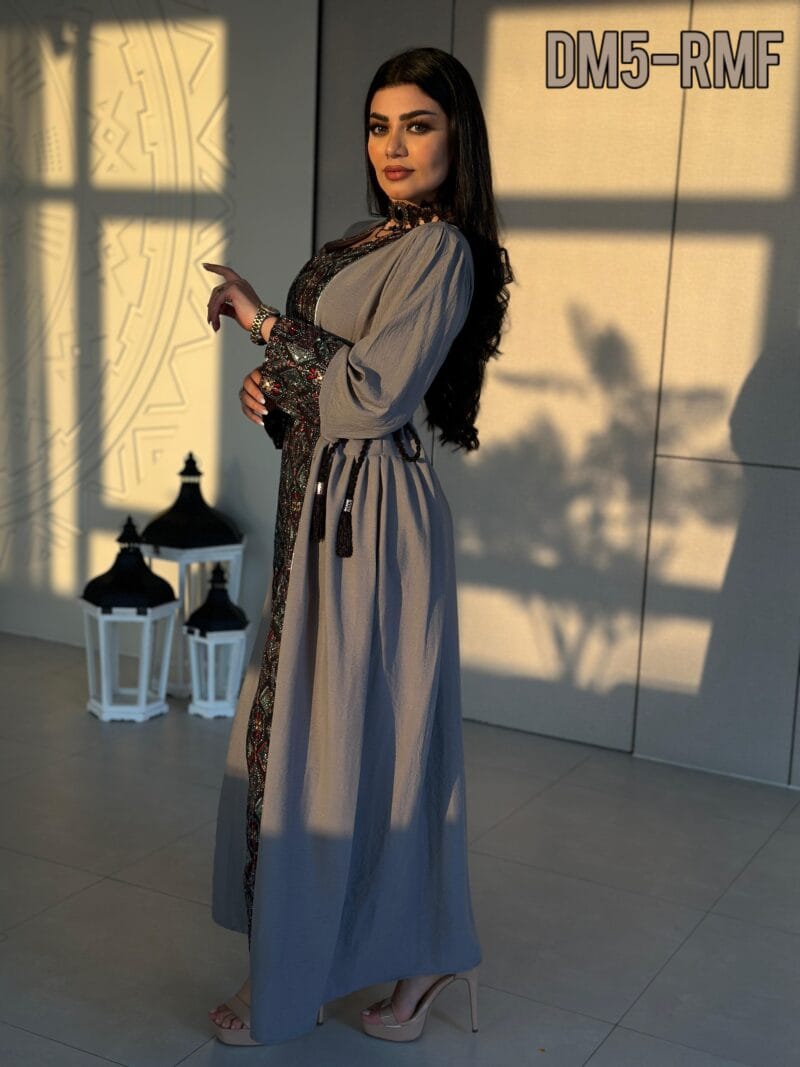 ⁦فستان رباط تطريز يدوي⁩ - الصورة ⁦9⁩