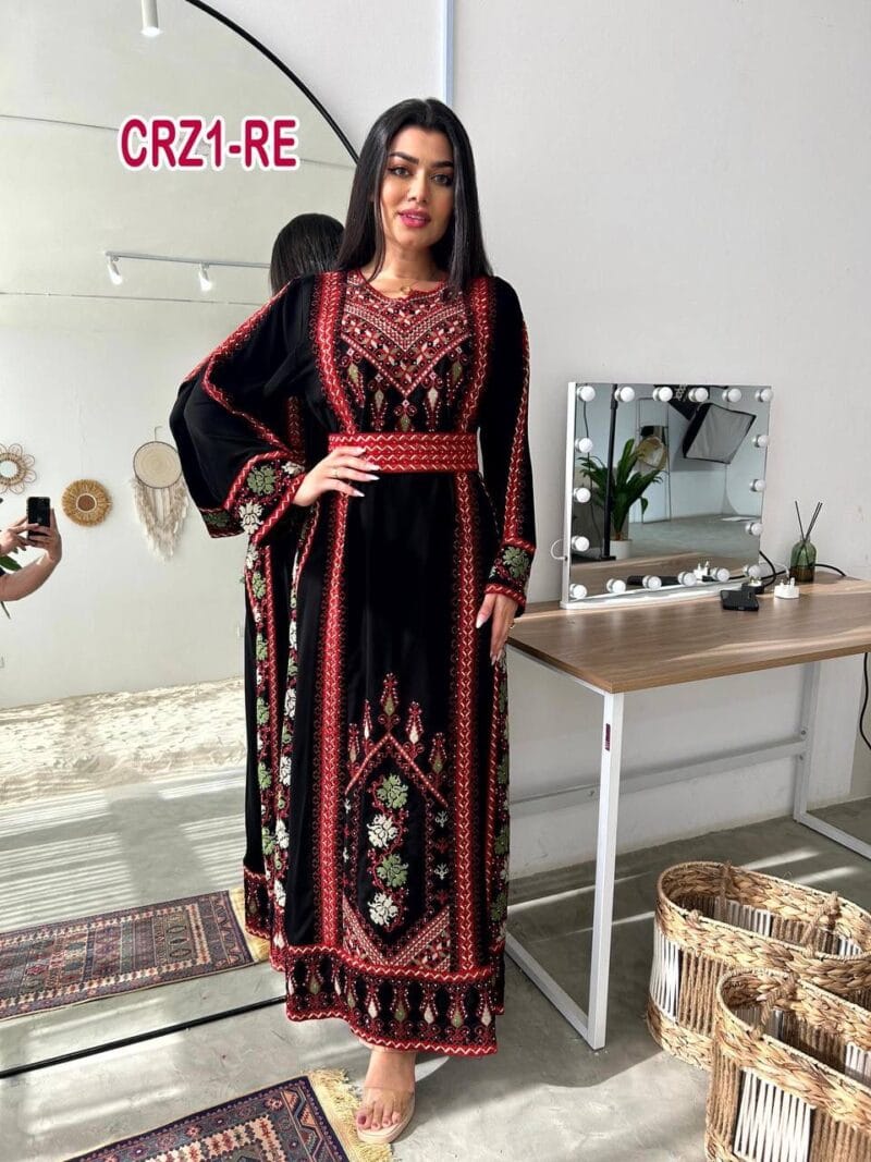 ⁦فستان كرب ملكي تطريز⁩ - الصورة ⁦6⁩