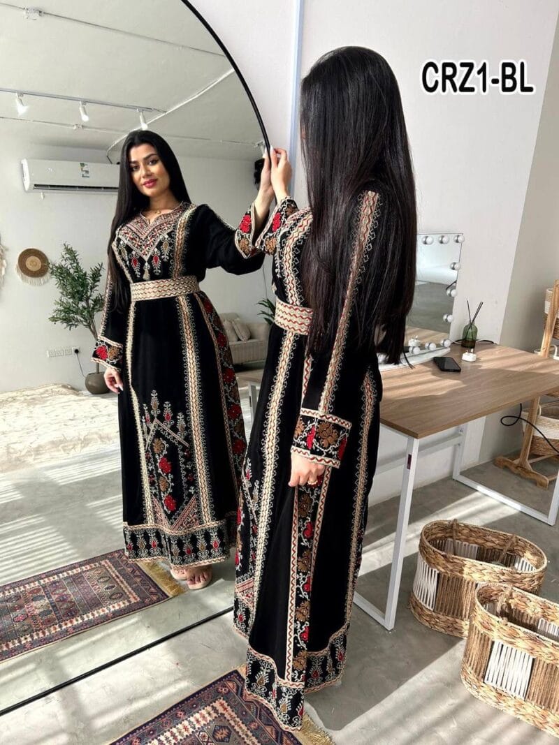 ⁦فستان كرب ملكي تطريز⁩ - الصورة ⁦9⁩