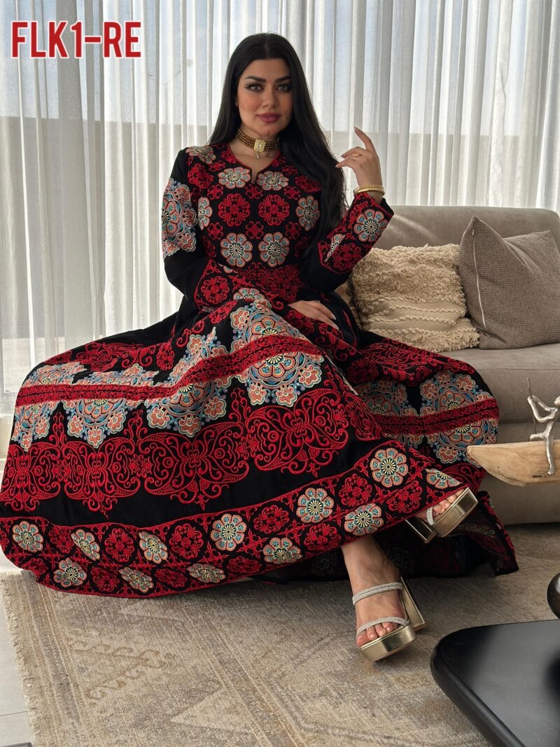 ⁦فستان زفاف تطريز اردني⁩ - الصورة ⁦5⁩