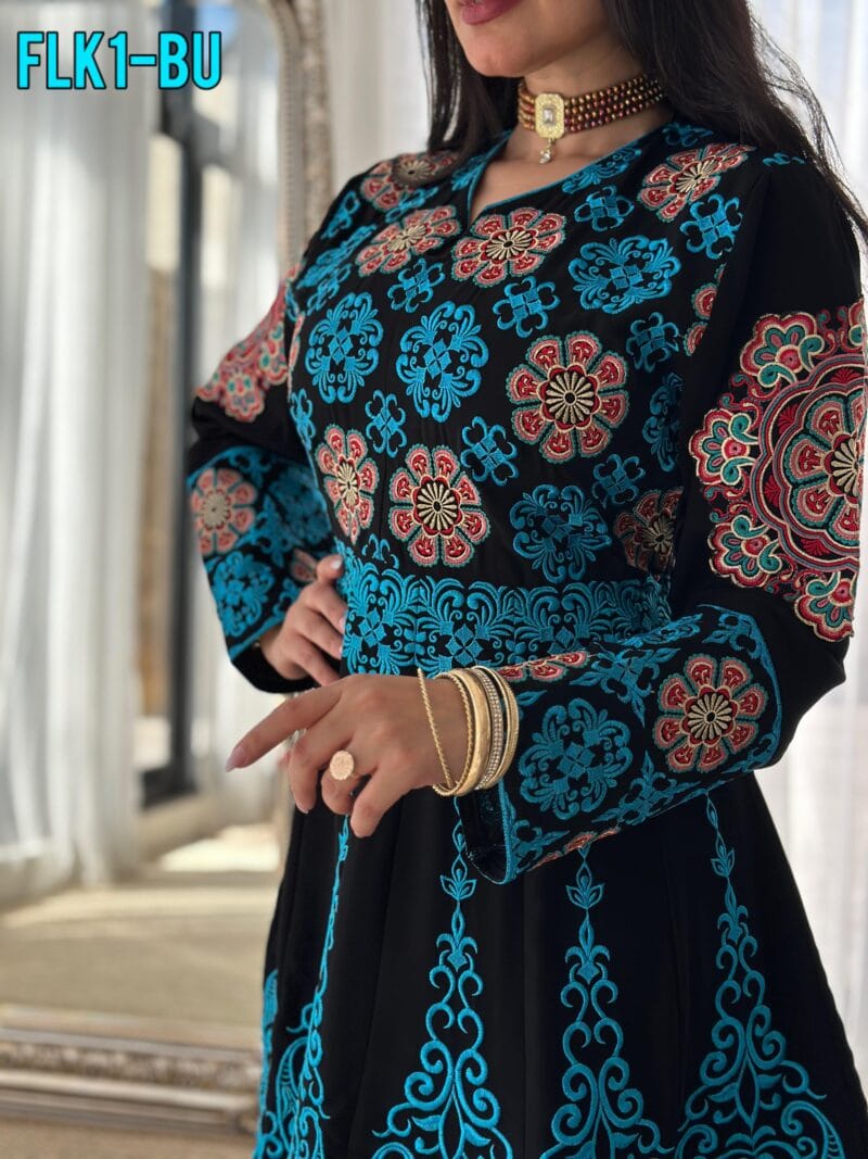 ⁦فستان زفاف تطريز اردني⁩ - الصورة ⁦3⁩