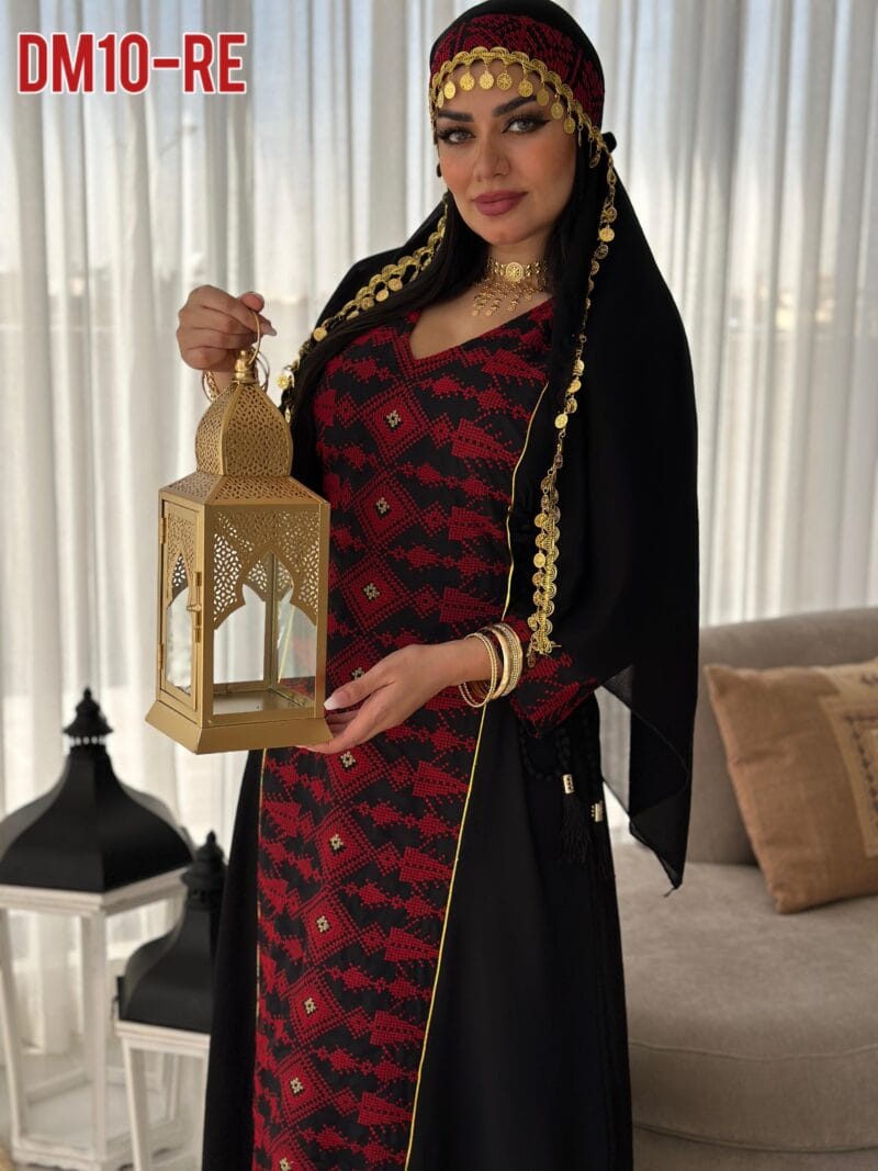 ⁦فستان سي واي تطريز⁩ - الصورة ⁦3⁩