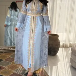 ⁦فستان دانتيل تطريز كامل⁩ - الصورة ⁦9⁩