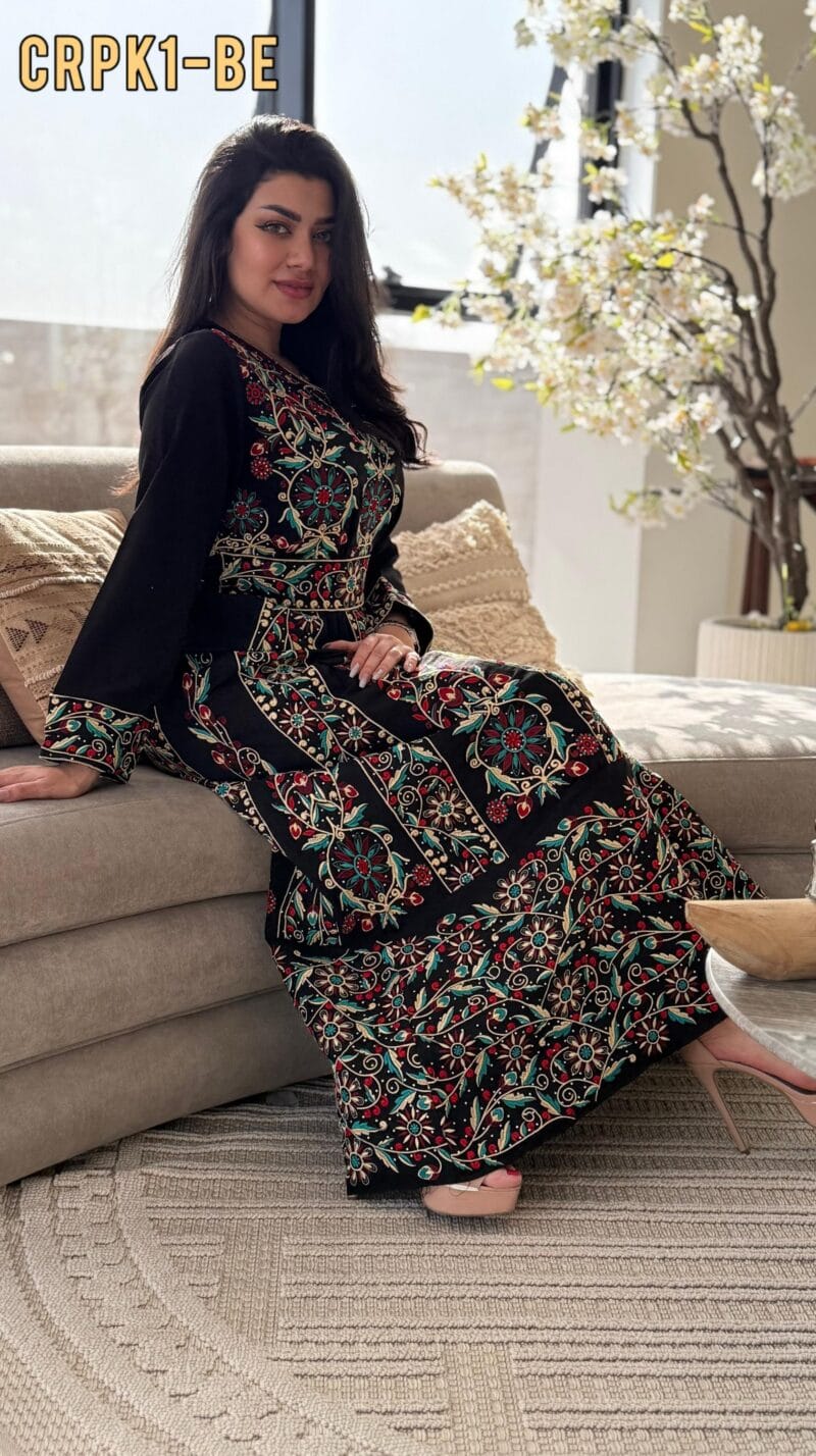 ⁦فستان ملكي تطريز اردني⁩ - الصورة ⁦4⁩