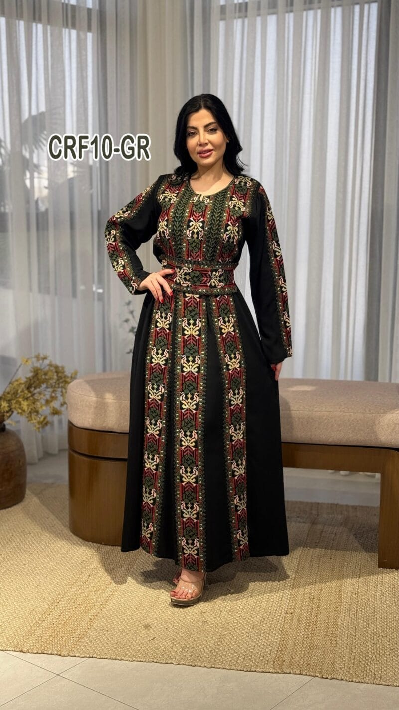 ⁦فستان عروق تطريز كريب⁩ - الصورة ⁦3⁩