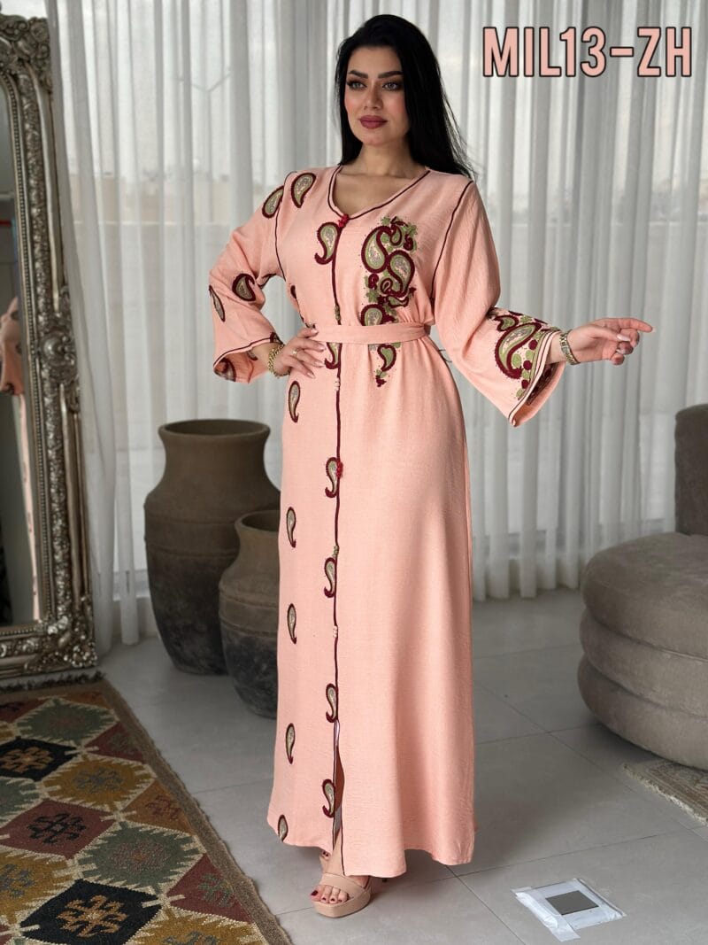 ⁦فستان خليجي ترتر⁩ - الصورة ⁦4⁩
