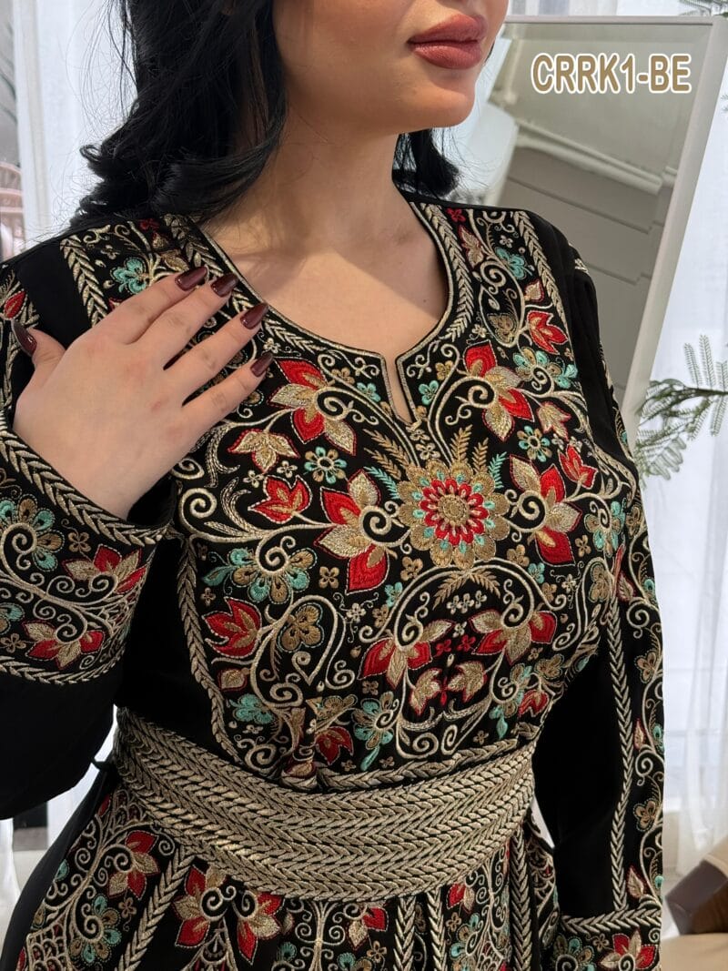 ⁦فستان ملكي كريب طبقتين⁩ - الصورة ⁦4⁩