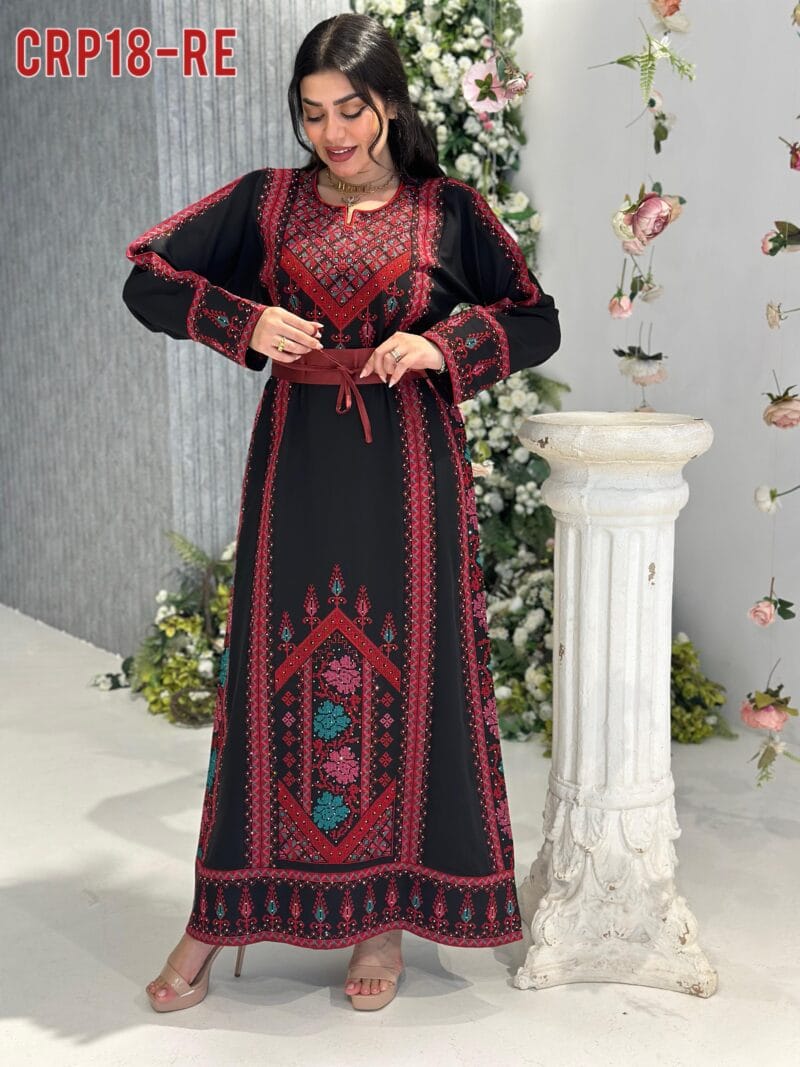 فستان كريب تطريز كامل