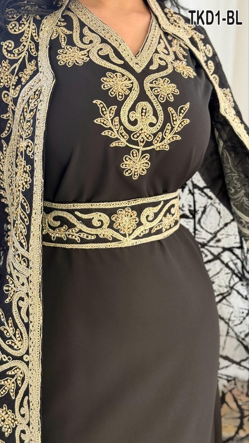 قفطان ملكي دانتيل فرنسي