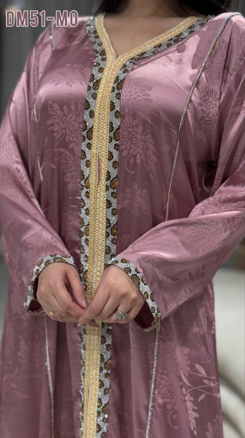 جلابية حرير ناعم ألماس