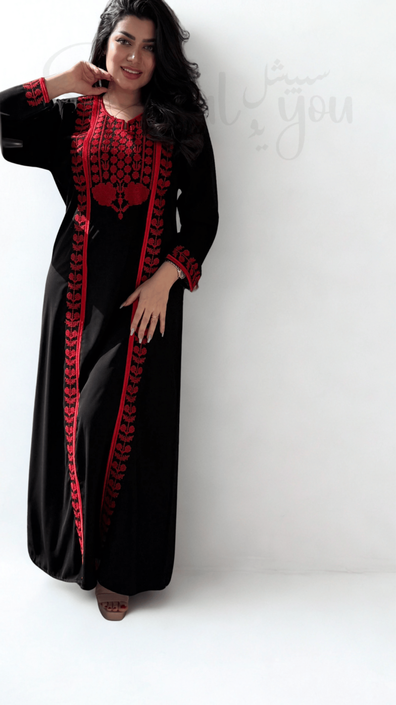 جلابية كريب دمشقي مطرزة