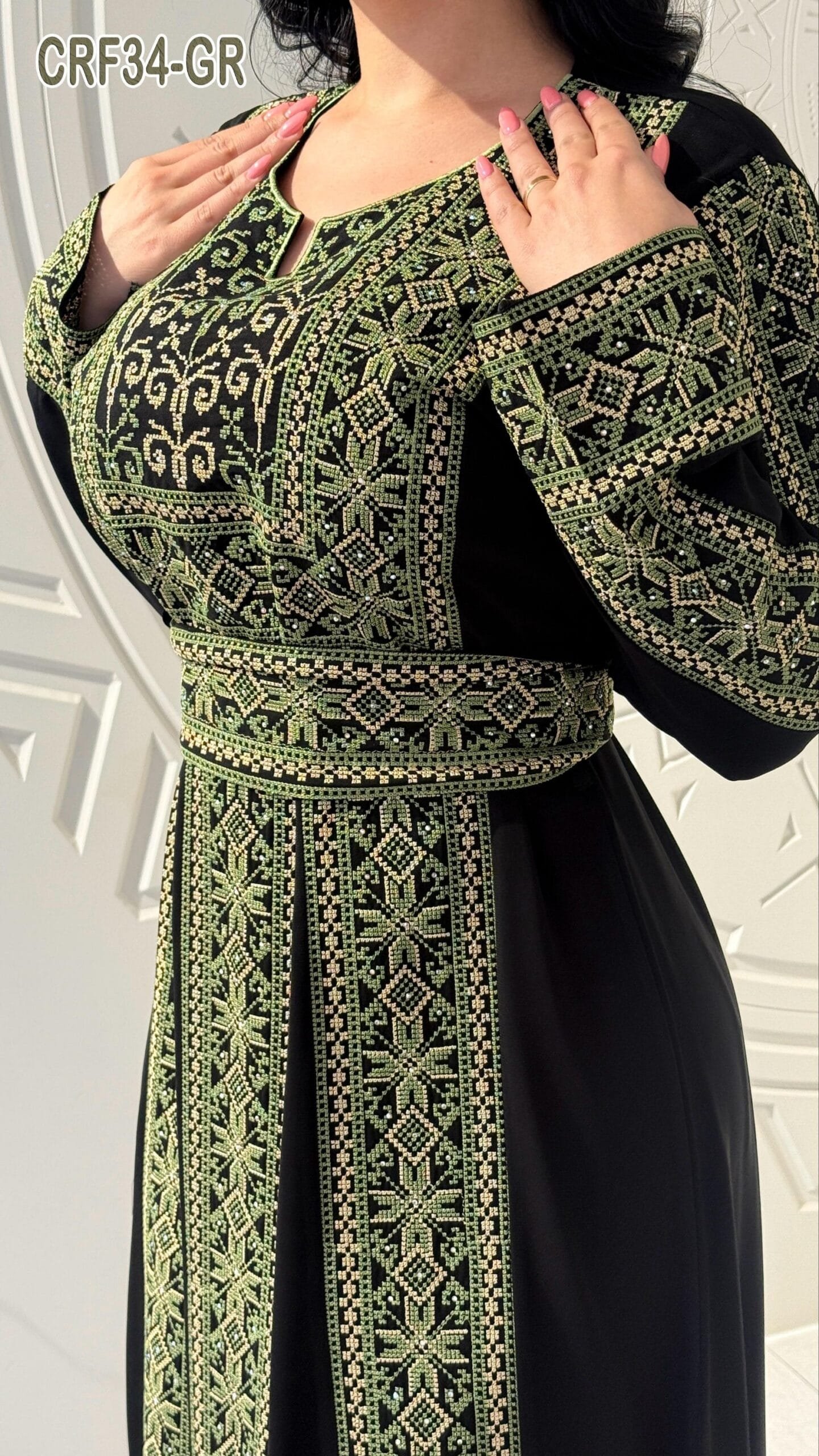 جلابية كريب عروق تطريز